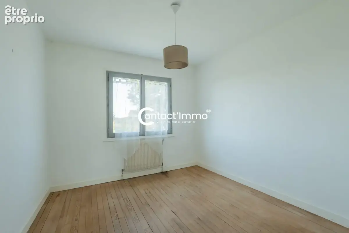 Maison 5 pièces 110 m² à vendre à Lezoux (63190) - photo 9