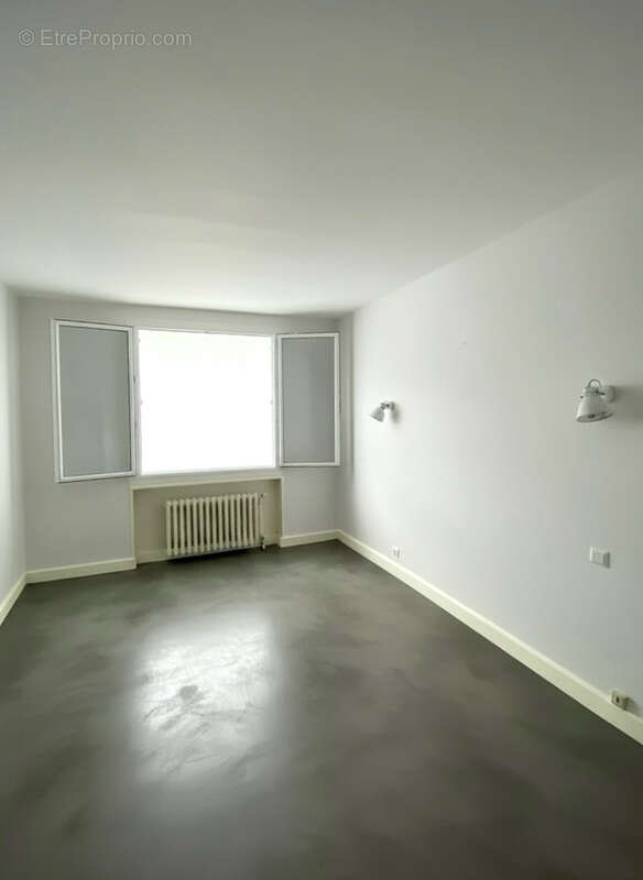 T3 de 80 m2 avec balcons et garage - Berges  de l'Allier - photo 5