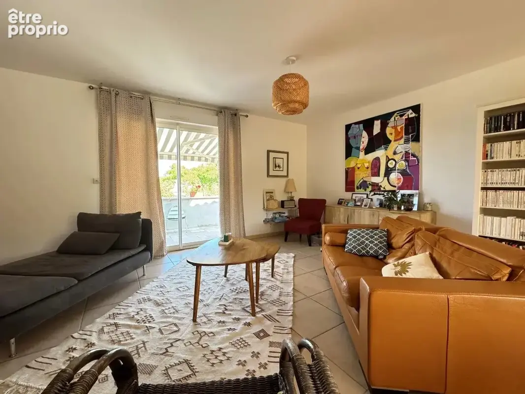 Maison et piscine sur 1770 m² de terrain - photo 6