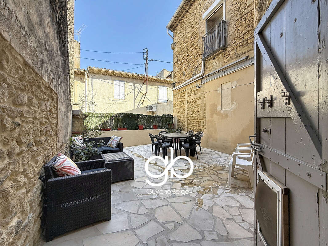 Maison de caractère avec duplex attenant   Un bien évolutif aux multiples possibilités à Aubais - photo 13