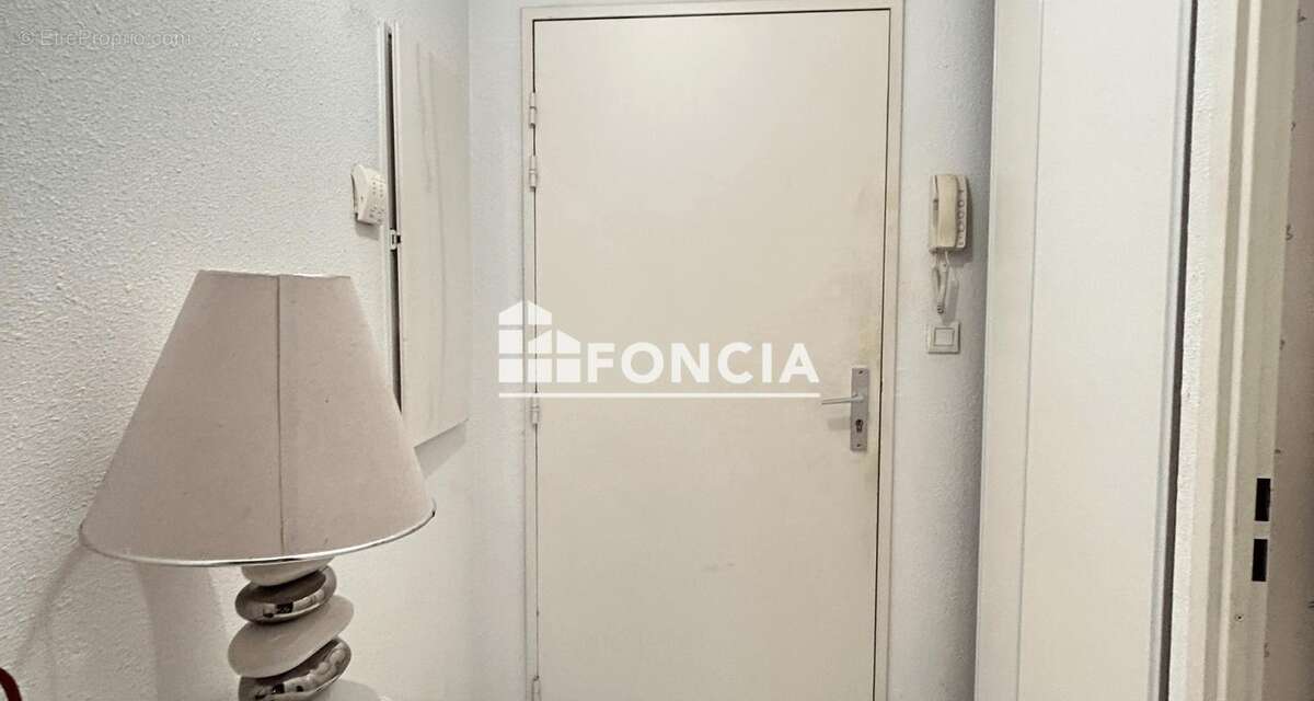 Appartement à PUJOLS