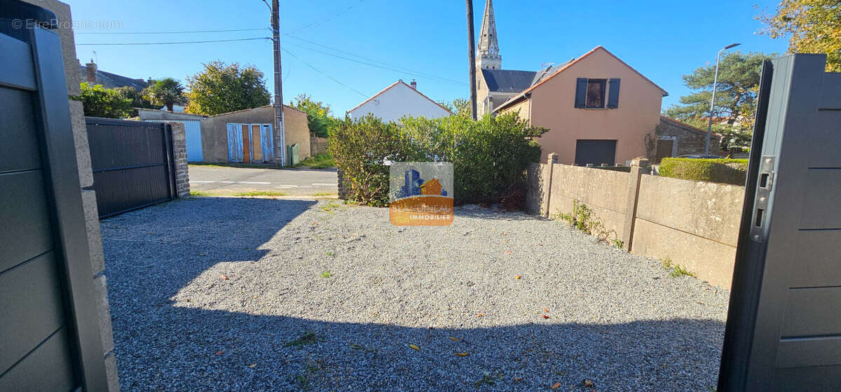 Maison à LE PELLERIN