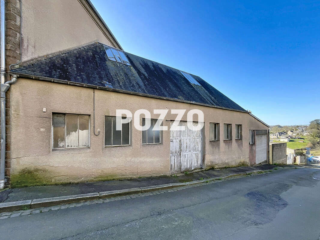 Maison à MORTAIN