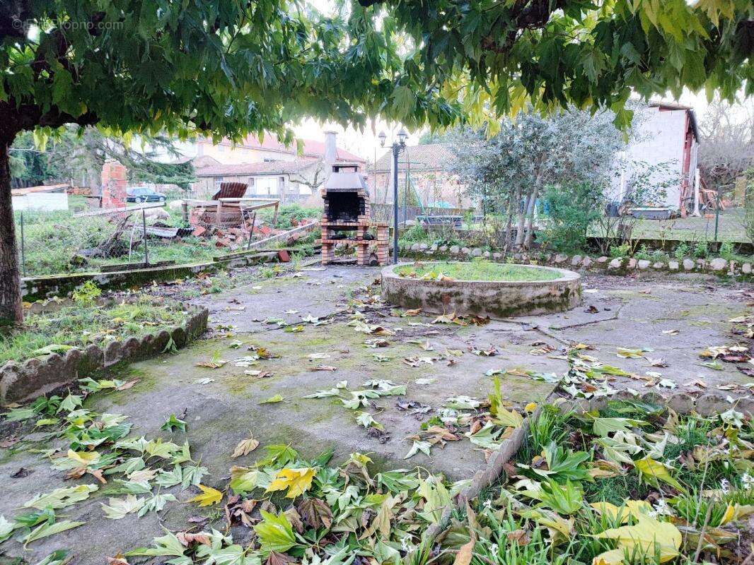 Maison à SAINT-AMADOU