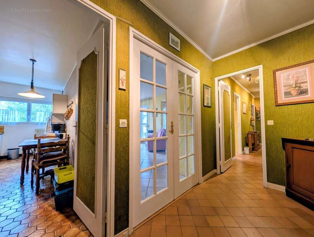 Appartement à PLAISIR