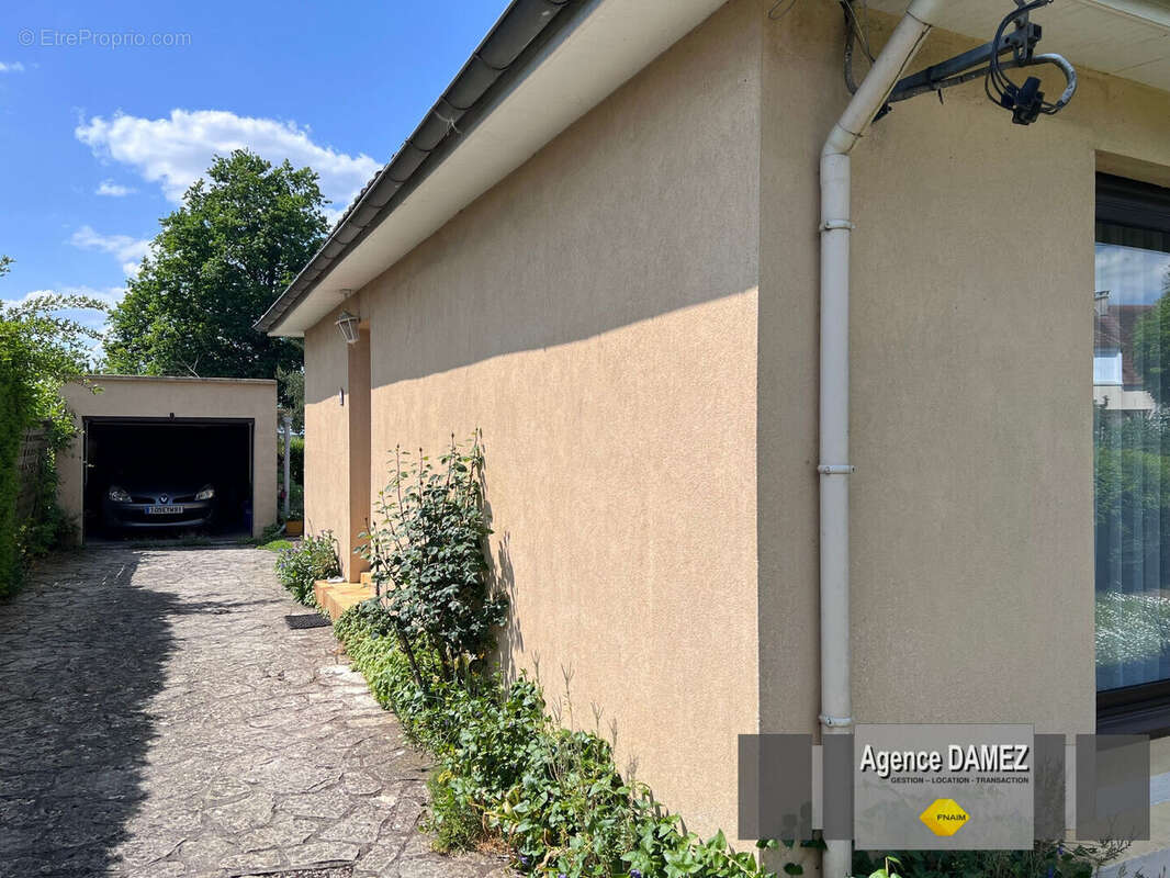 Maison de plain-pied à vendre près de Dourdan : 5 pièces, 94 m², terrain 540 m², garage - photo 3