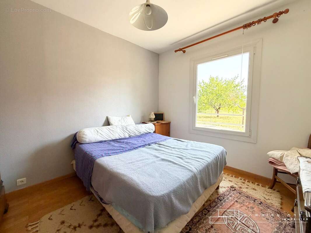 Maison 110 m² à Pavie  - photo 9