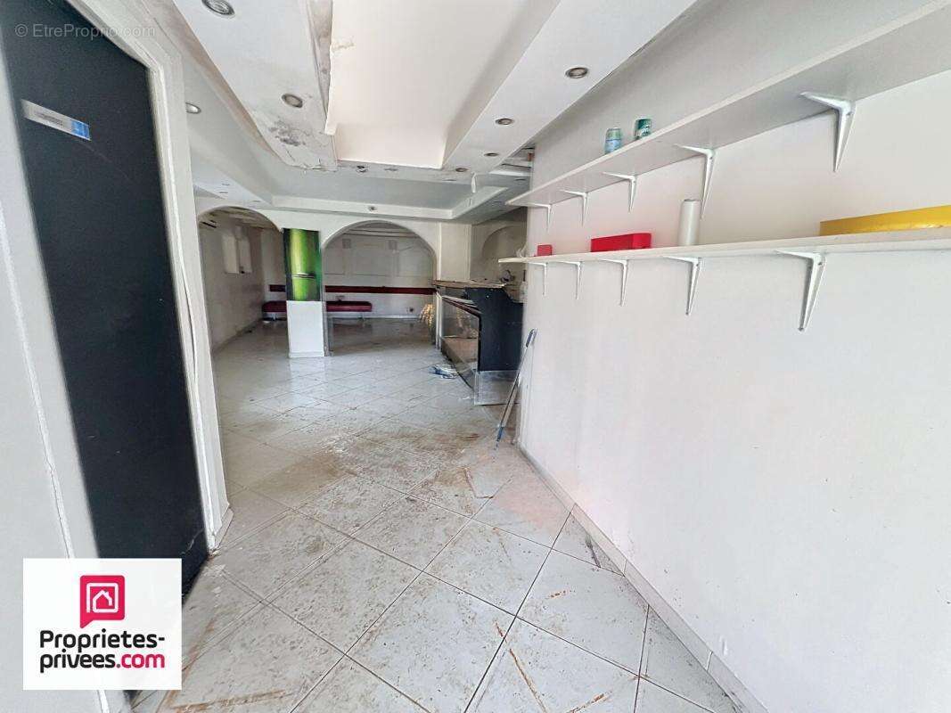 Rians local commercial + t2 terrasse + terrain - photo 4