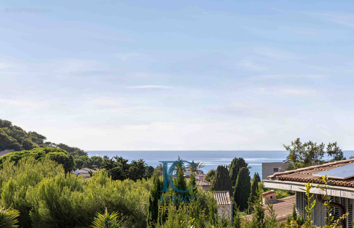 Maison à SANARY-SUR-MER