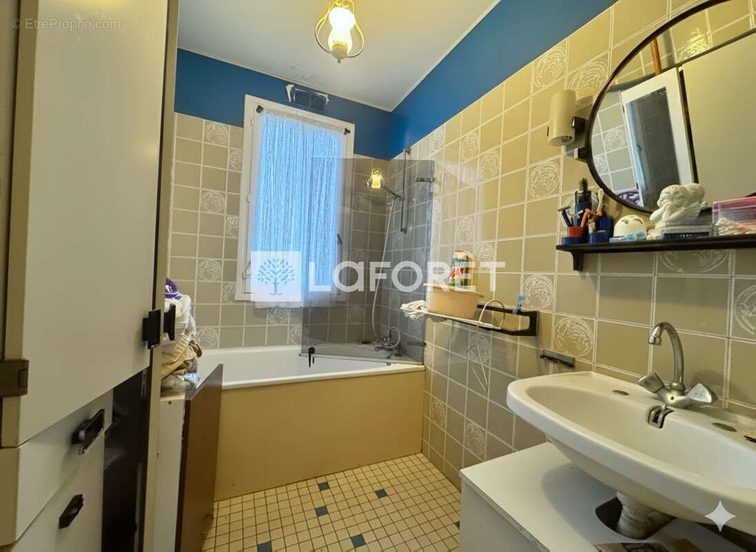 Maison à OUISTREHAM