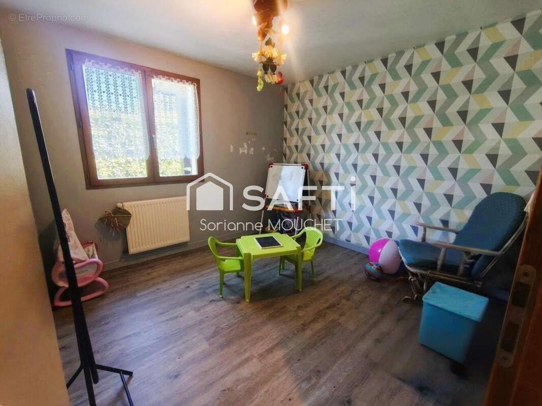 Photo 5 - Maison à PONT-DE-ROIDE