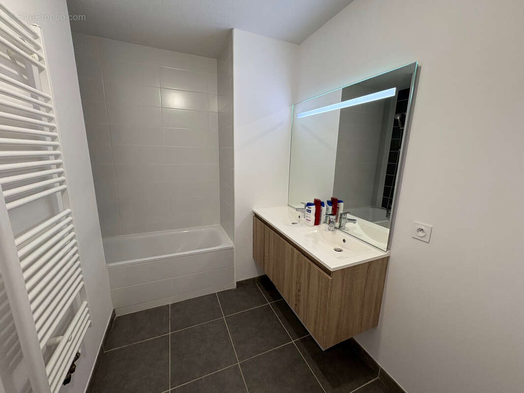 Maison à SAINT-ORENS-DE-GAMEVILLE