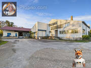 Commerce à MISEREY-SALINES