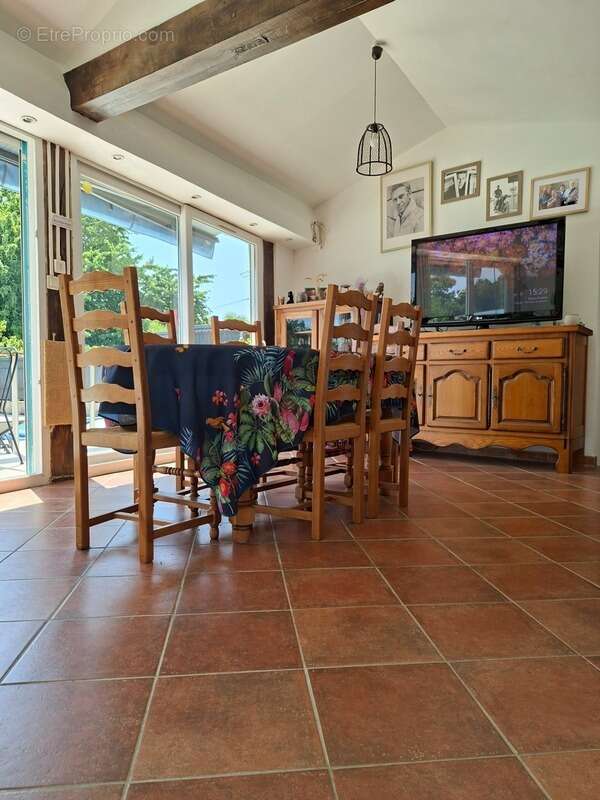 Maison à FRESNAY-SUR-SARTHE