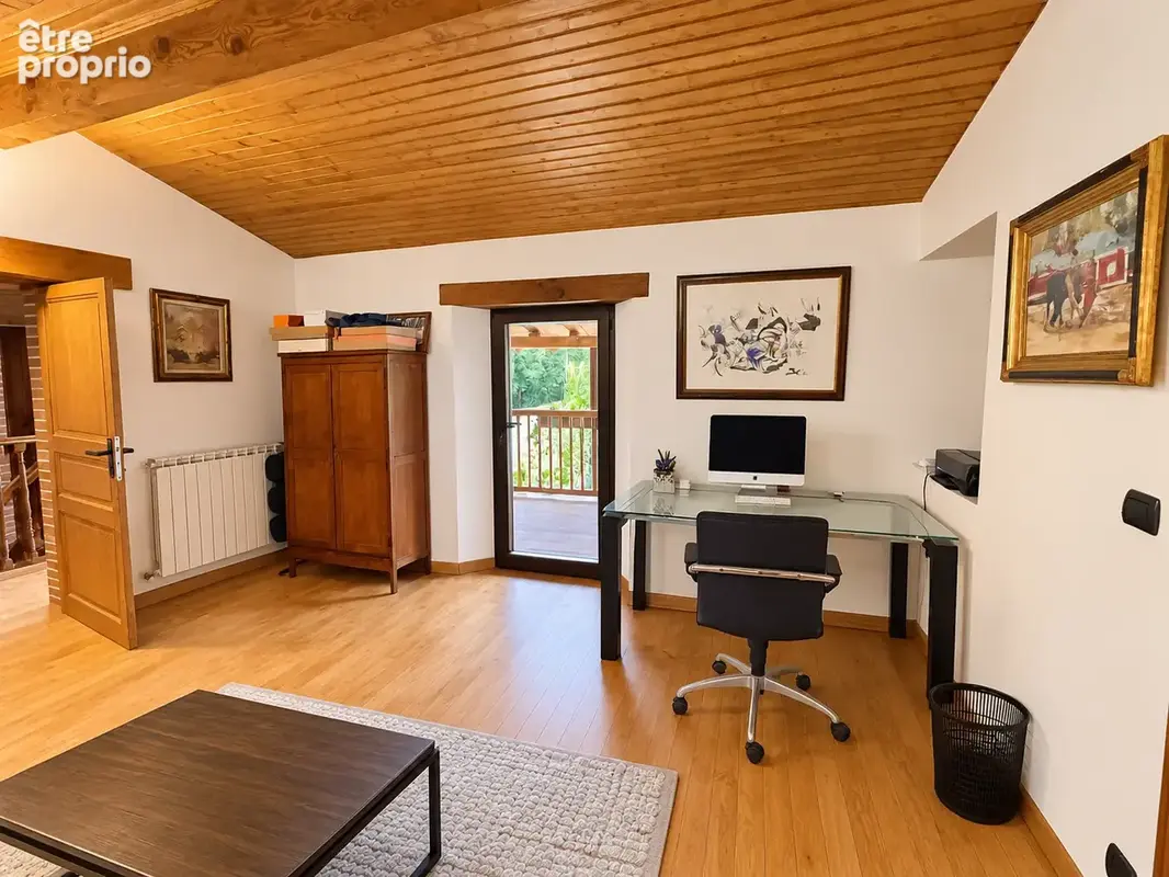 Belle maison de caractère rénovée sur un parc arboré de 4 801 m2 avec piscine - photo 27