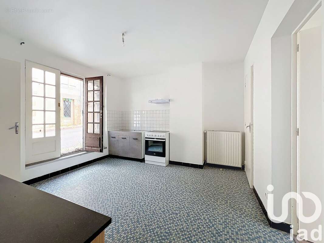 Photo 3 - Maison à BUGEAT