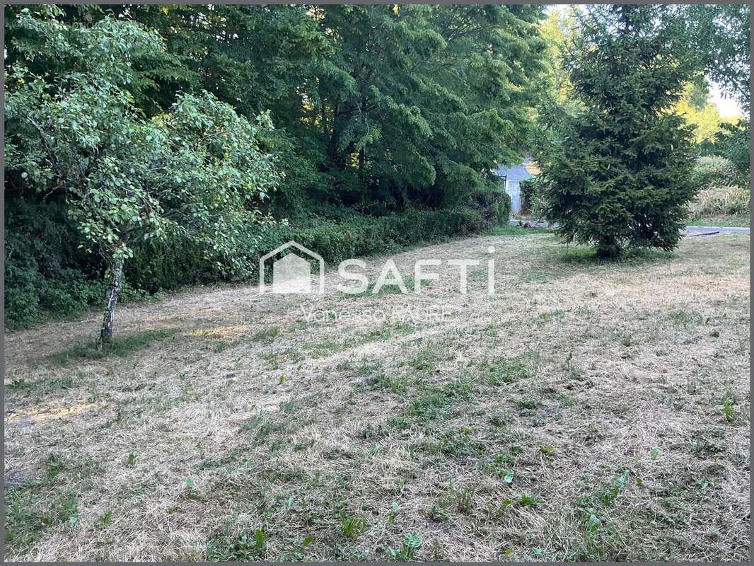 Maison 152 m² à Saint-Genes-De-Lombaud  - photo 3