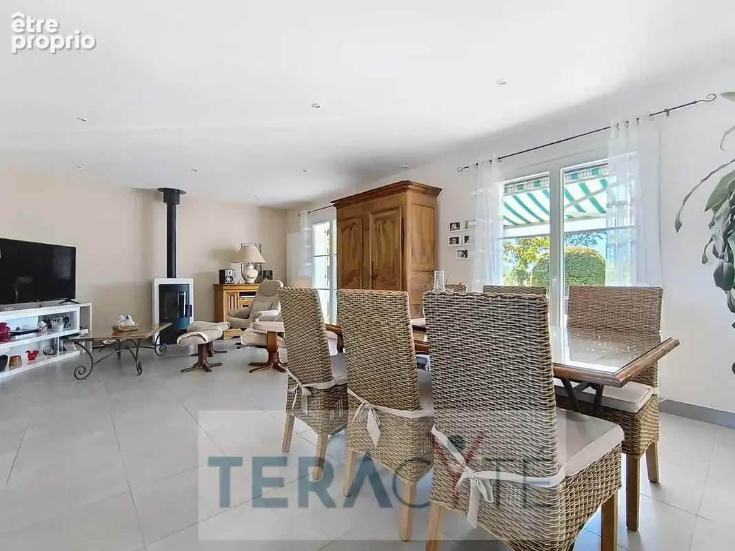 Maison 5 pièces 132 m² à vendre à Polliat (01310) - photo 9