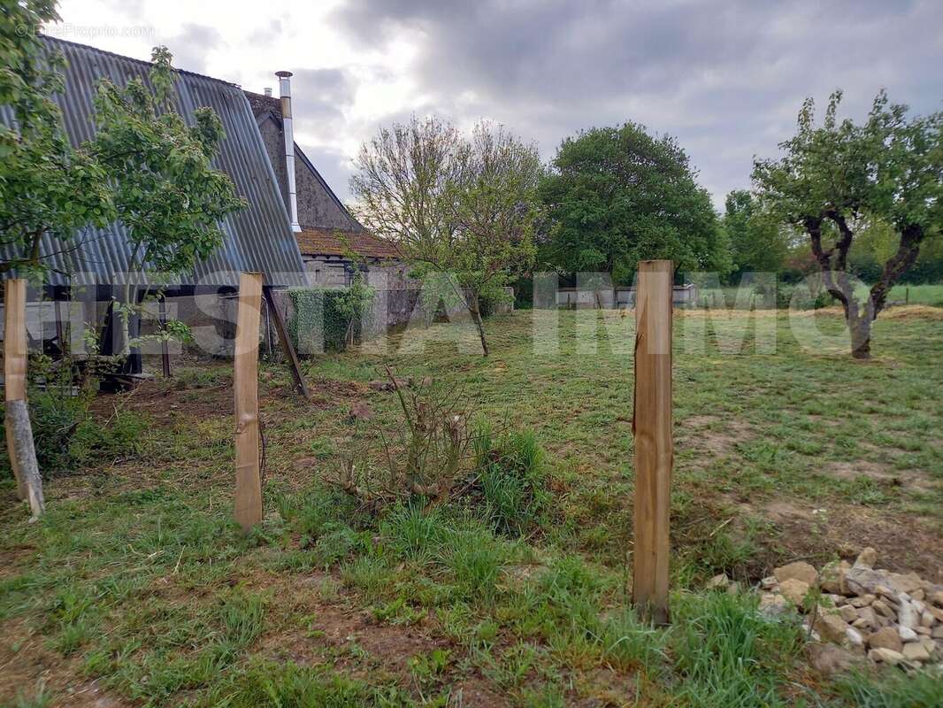 20250414_085417 - Maison à SAINT-HERBLON