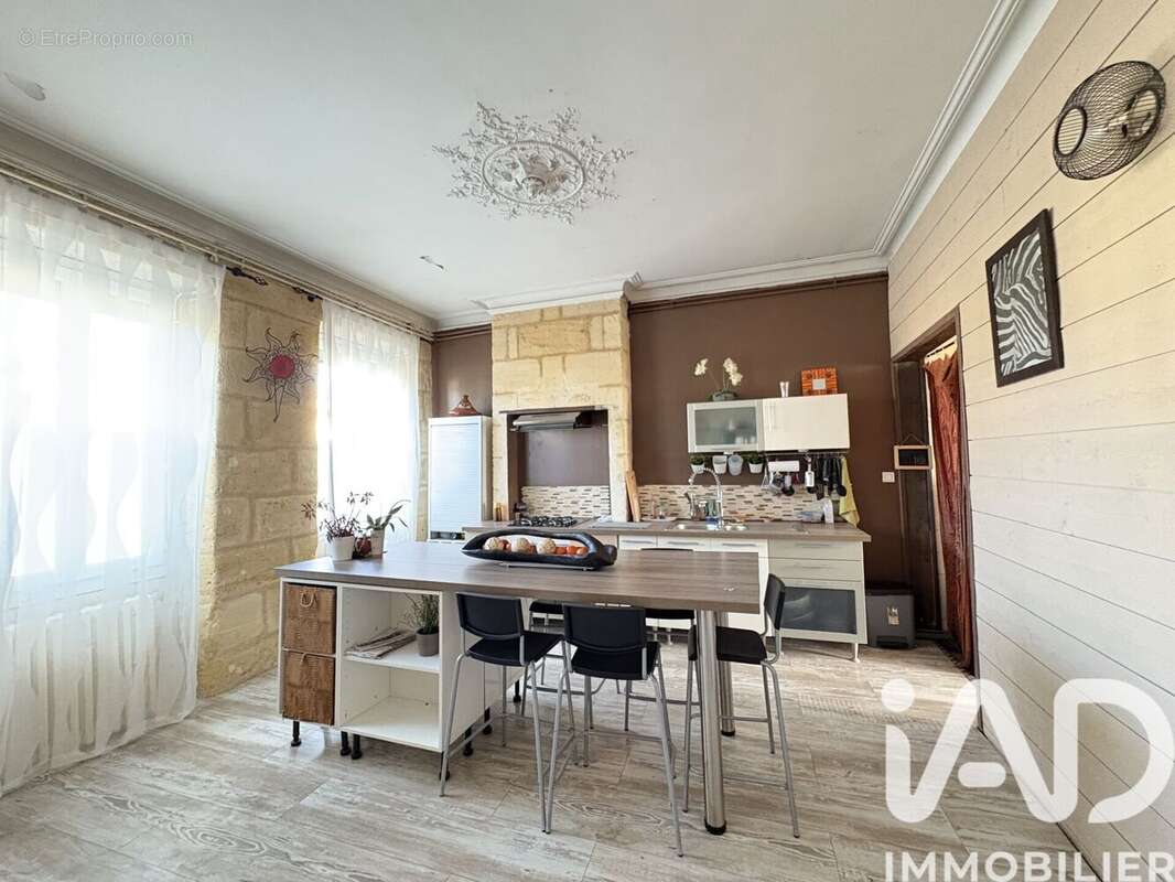 Photo 2 - Maison à CARBON-BLANC