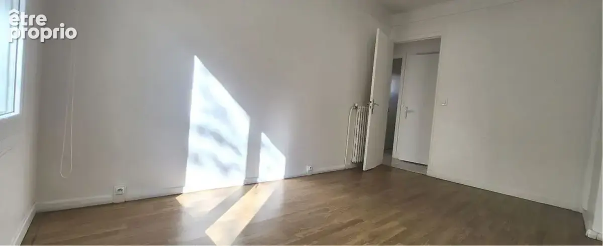 Appartement 4 pièces 79 m² à vendre à Paris-19e (75019) - photo 8
