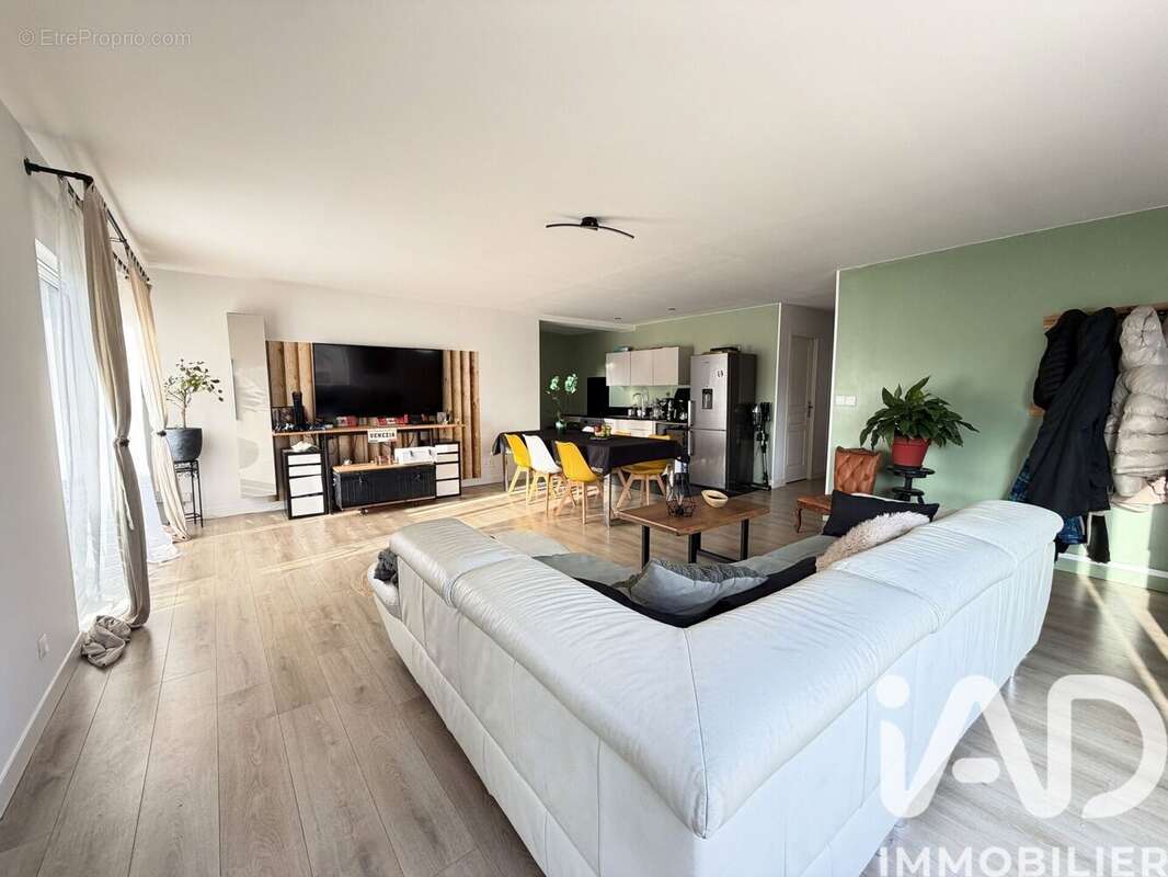 Photo 3 - Maison à AMBARES-ET-LAGRAVE