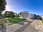 Photo 1 - Maison à YVES