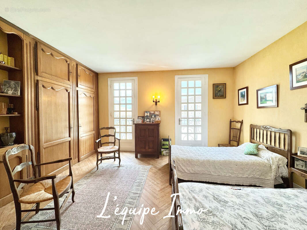 Maison à CADOURS