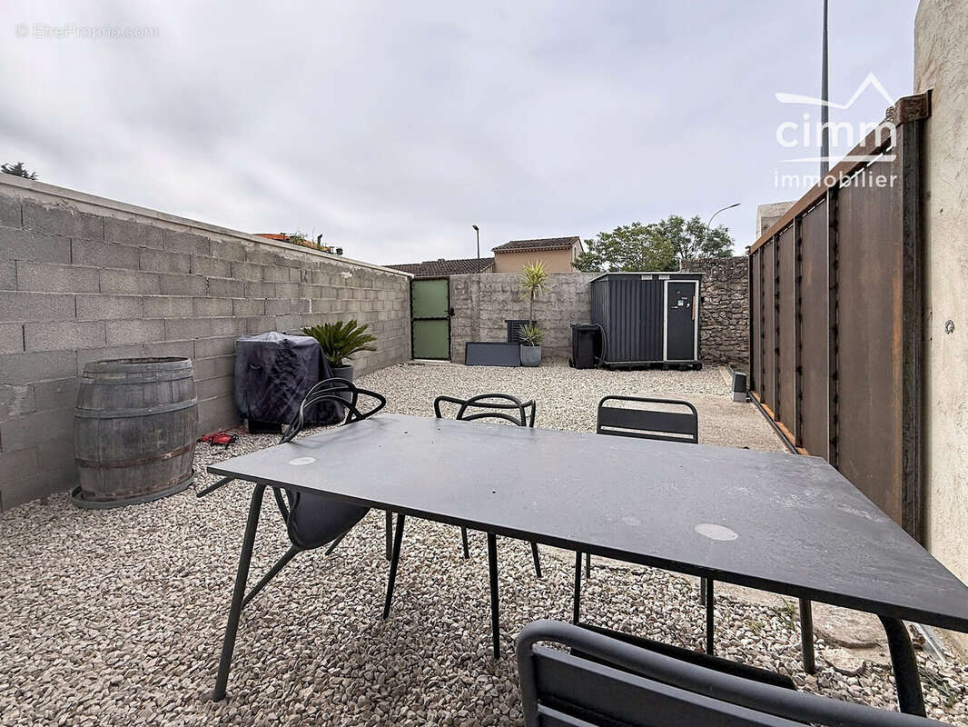 Maison 105 m² à Pernes-Les-Fontaines  - photo 2