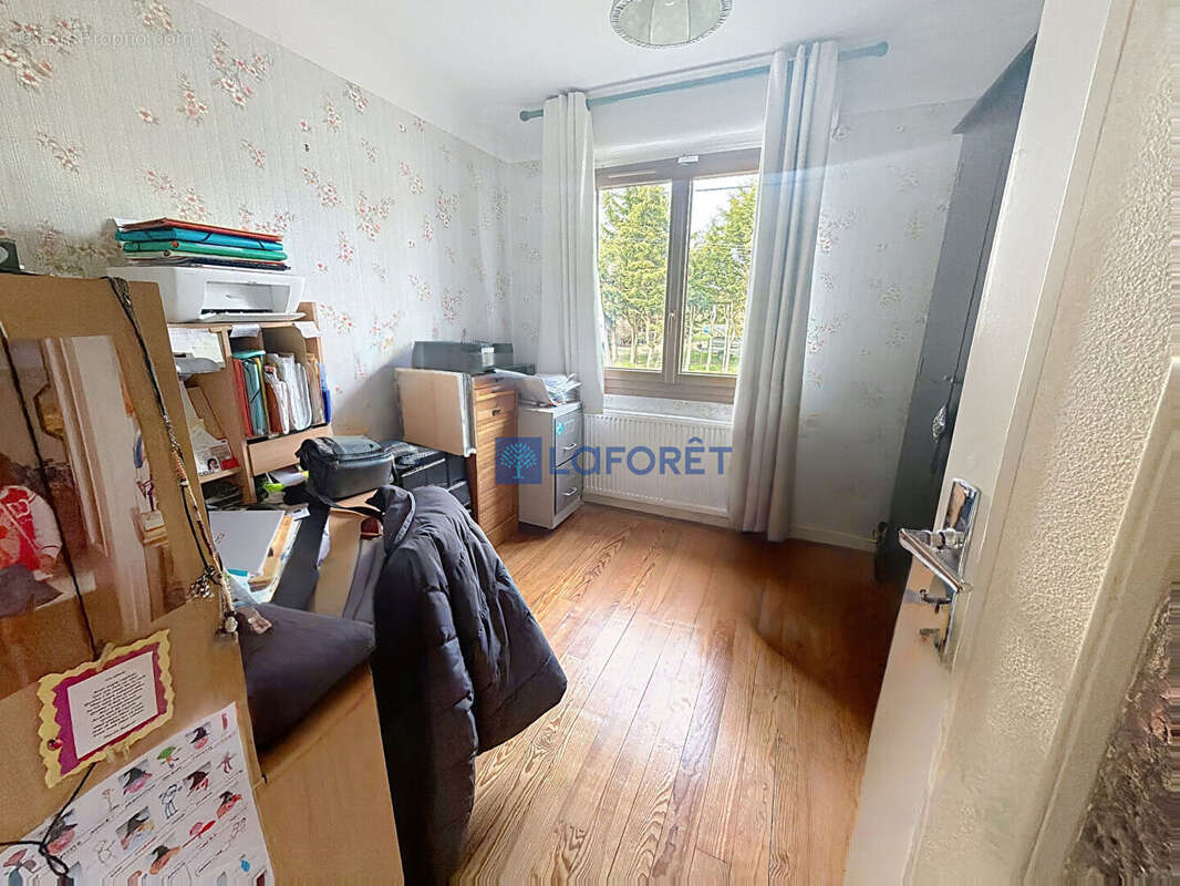 Maison Villeselve 5 pièce(s) 95 m2 - photo 8