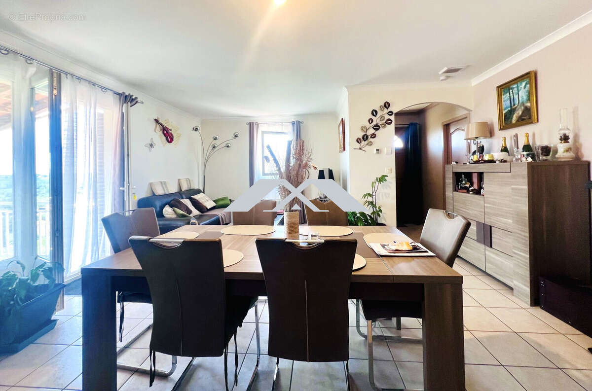 Maison 116 m² à Saint-Ambroix  - photo 5