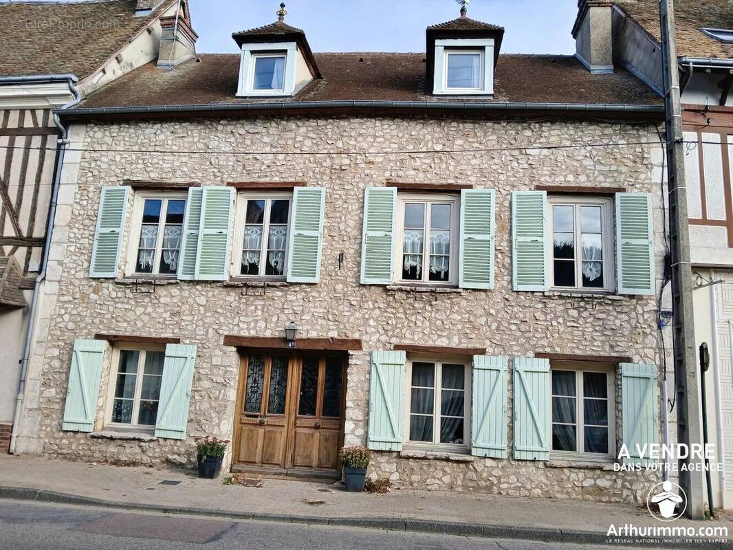 Maison à ANET