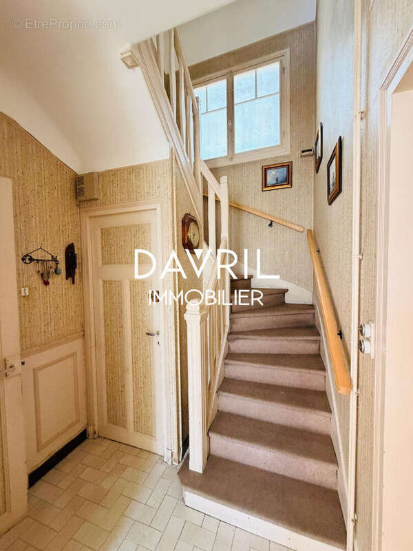 Maison à CONFLANS-SAINTE-HONORINE