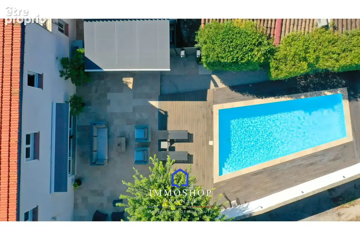 Villa 200m2 T5 - La Salette 13011 Marseille - photo 4