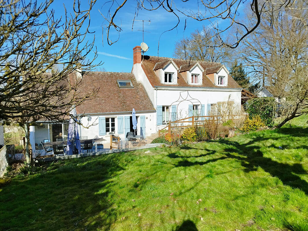 Maison à SELLES-SUR-CHER