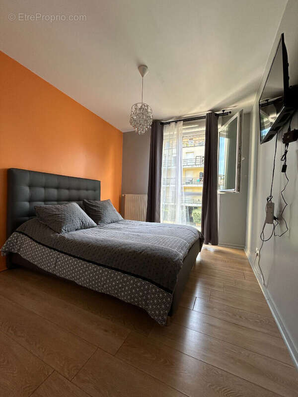 Appartement à ROSNY-SOUS-BOIS