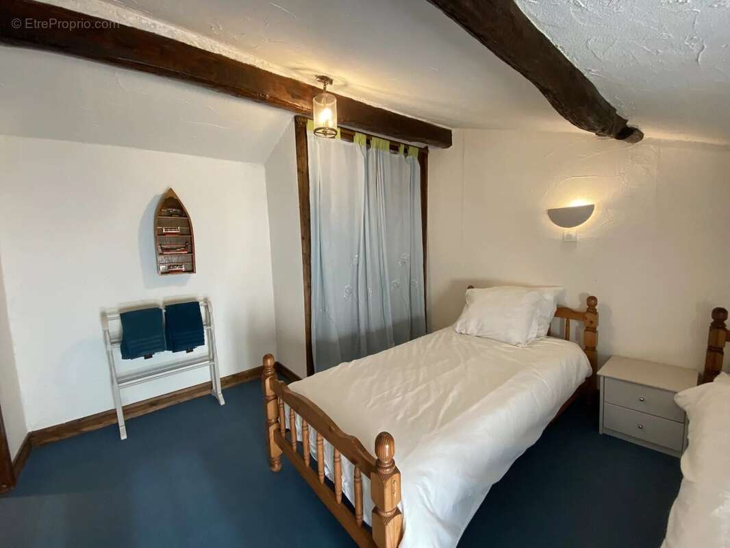 Maison à BUSSIERE-POITEVINE