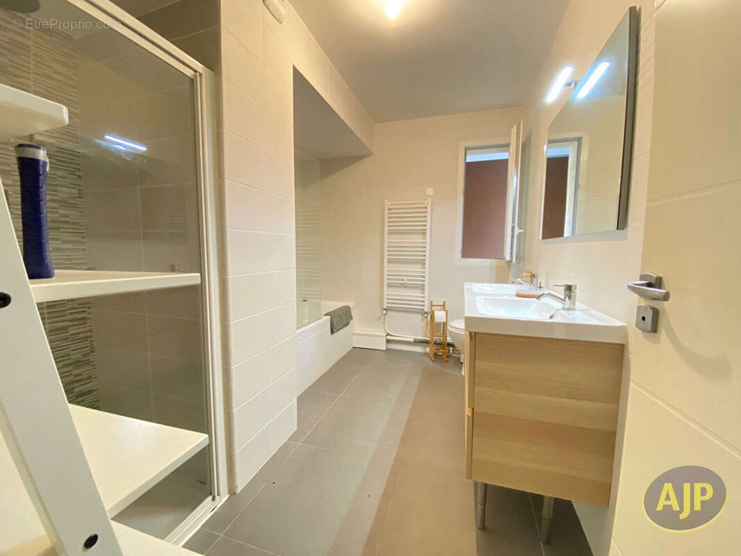 Appartement à LE BOUSCAT
