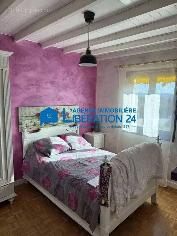 Maison familiale de 198 m2 au calme avec beau  terrain plat – Secteur prisé de La Chapelle-d’Aurec - photo 14