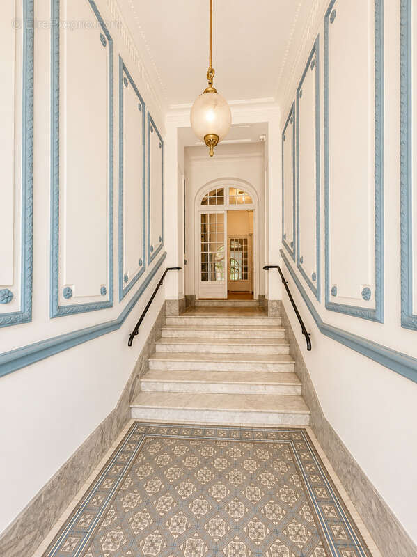 Appartement bourgeois 3 pièces Menton avec parking - photo 10