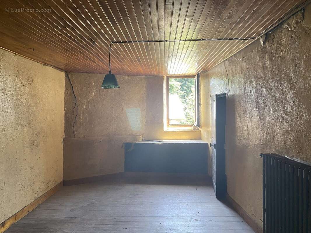 Maison 74 m² à Viam  - photo 8