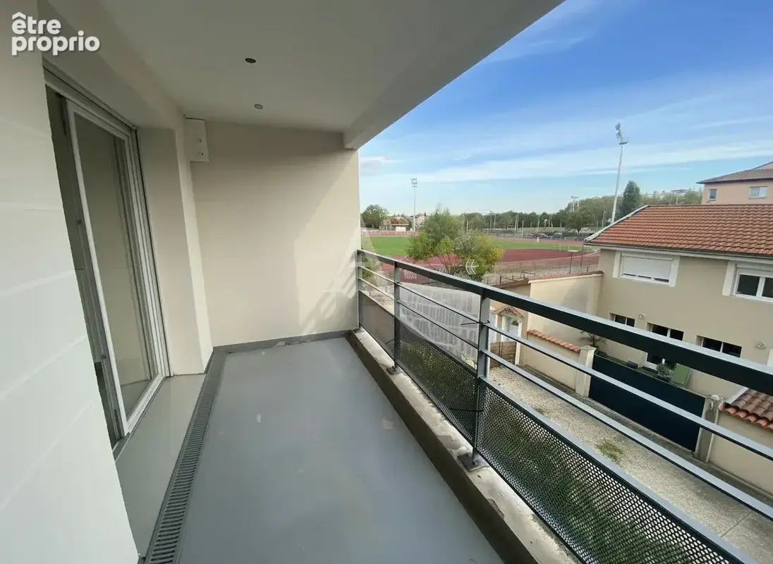 Appartement Villeurbanne 2 pièces 39 m2 avec balcon de 8m² - photo 3