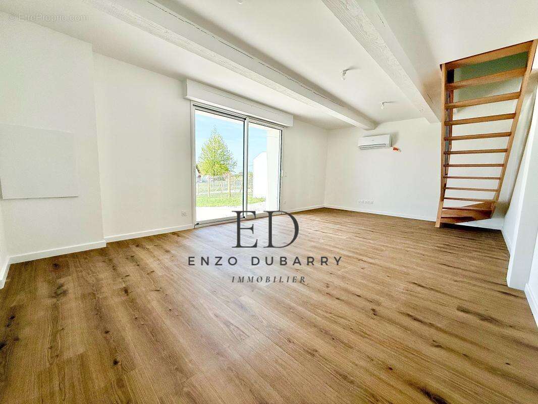 Appartement à LAHONCE