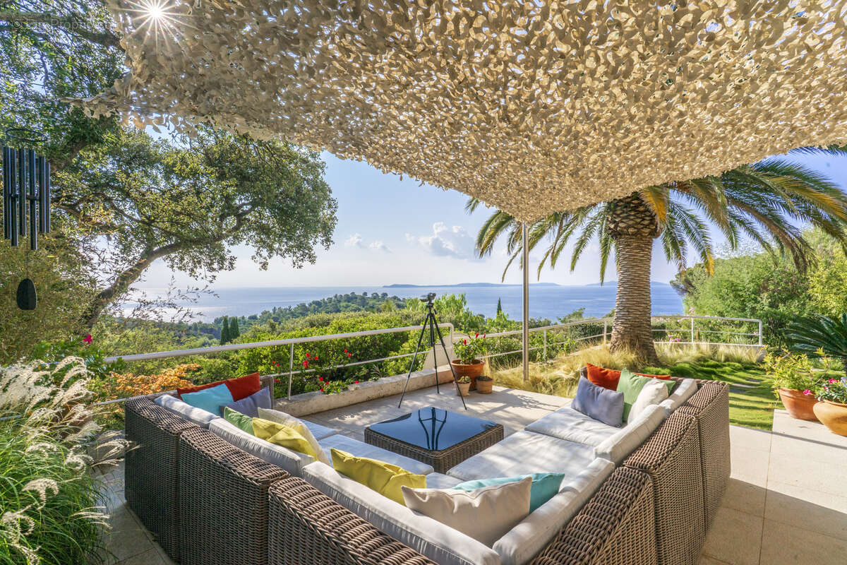 Maison à RAYOL-CANADEL-SUR-MER