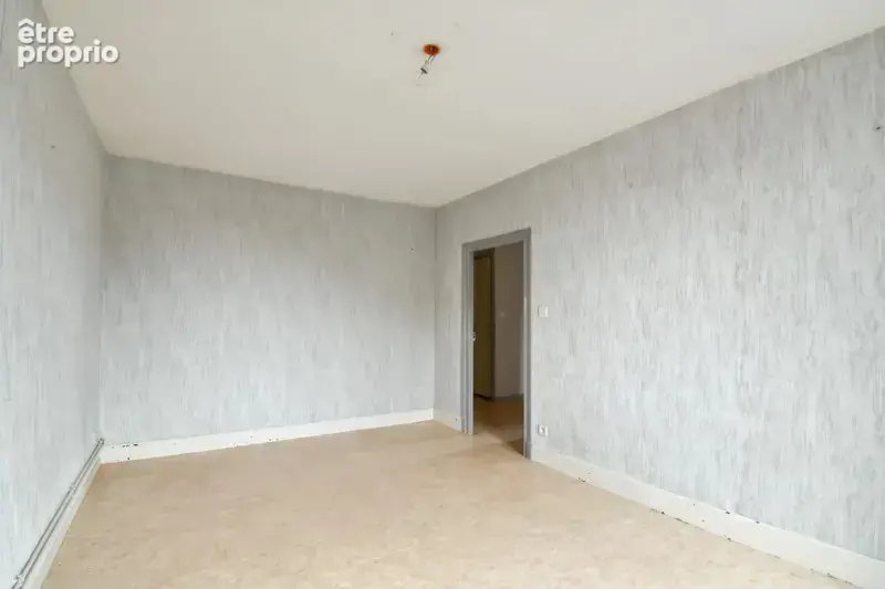 Immeuble à vendre HURIEL (03) Grande maison avec deux logements - photo 38