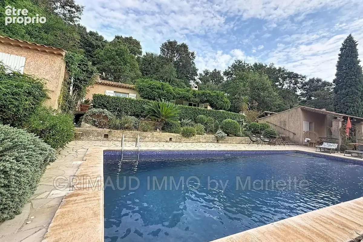 Maison 6 pièces 128 m² à vendre à La Garde-Freinet (83680) - photo 2