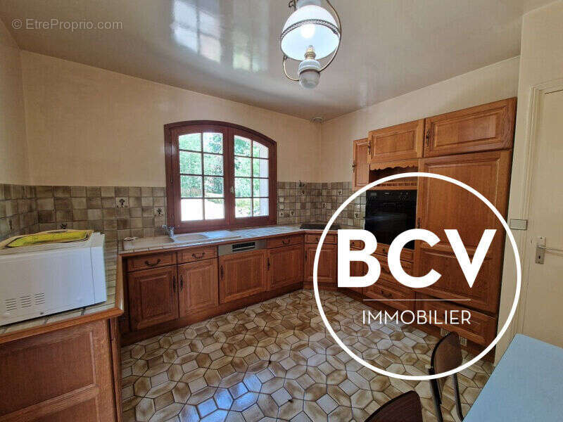 Jouy maison  5 chambres - photo 9