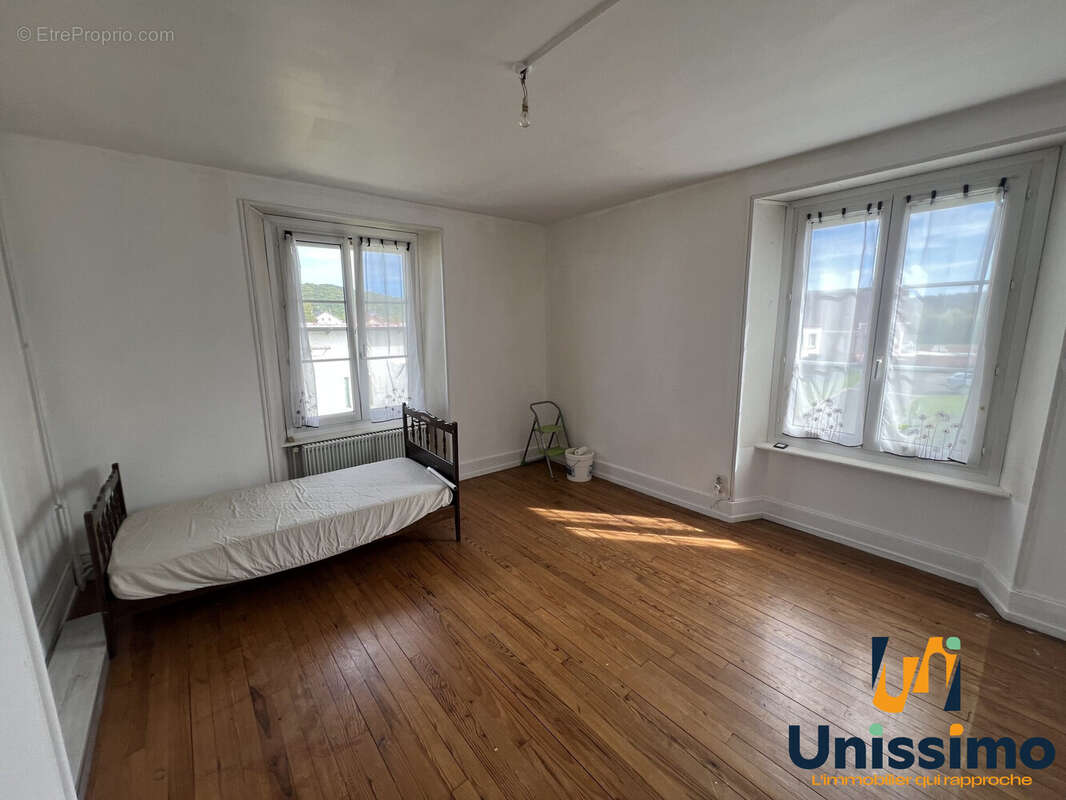 Maison à PRESENTEVILLERS