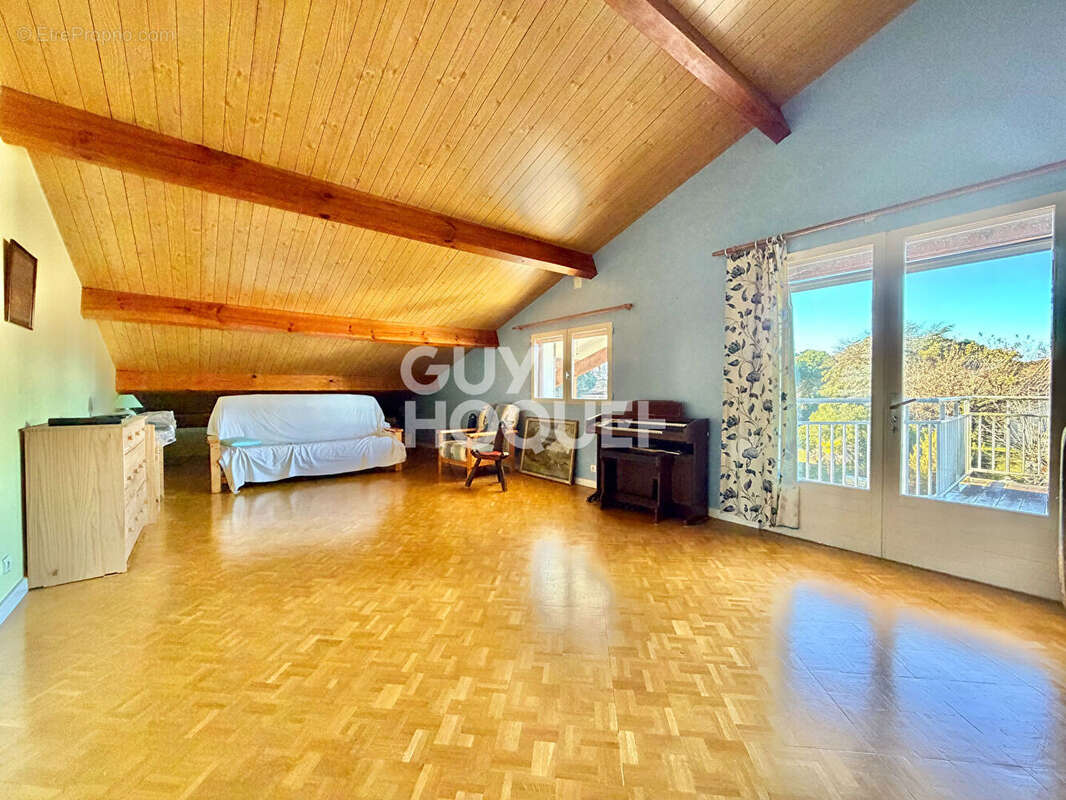 Maison à GUJAN-MESTRAS