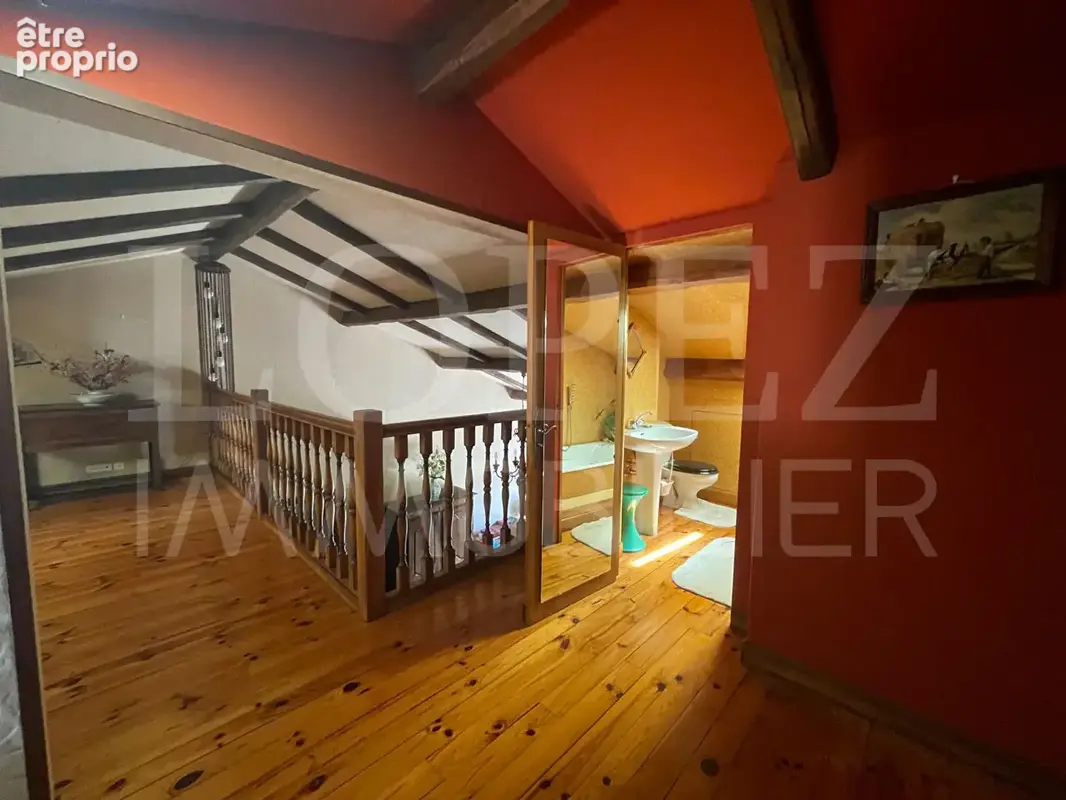 Villa Pont De Larn 7 pièce(s) 224 m2 - photo 11